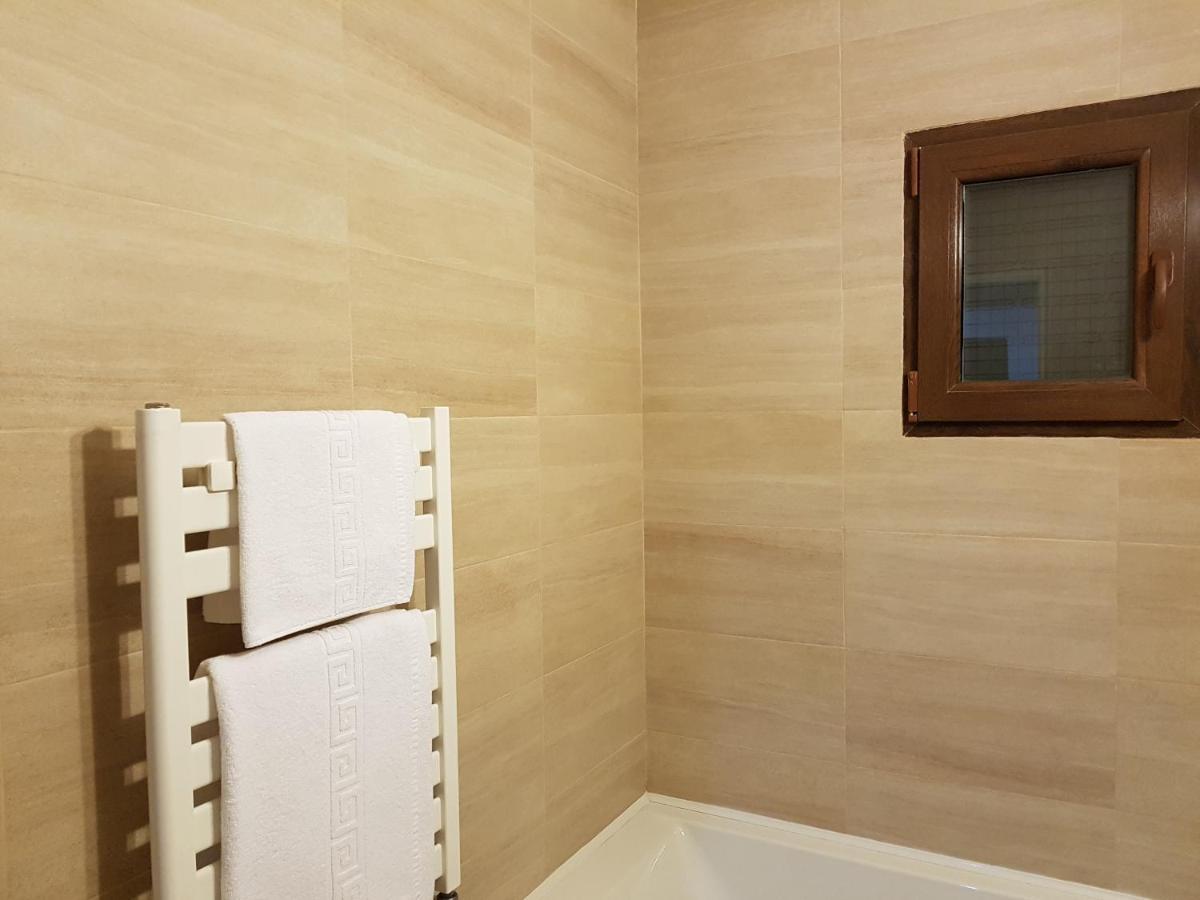 Mary Apartment Галац Екстер'єр фото
